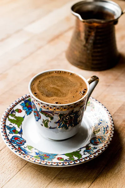 Café turco com panela turca Cezve — Fotografia de Stock