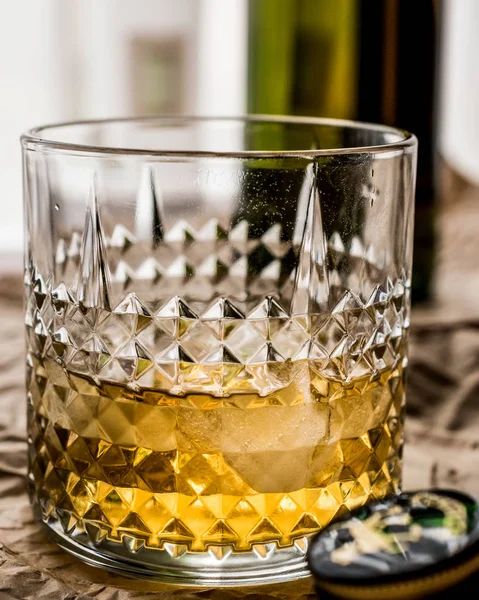 Виски из хрусталя — стоковое фото