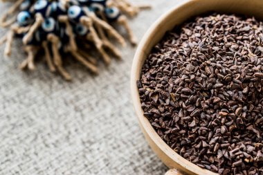 Harmal tohum veya Peganum harmala / uzerlik dışarı / Erowid Suriye Rue