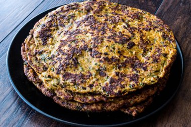 Mucver Türk geleneksel kabak börek