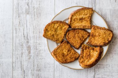 Türk yumurta ekmek / Yumurtali ekmek / Fransızca Tost.