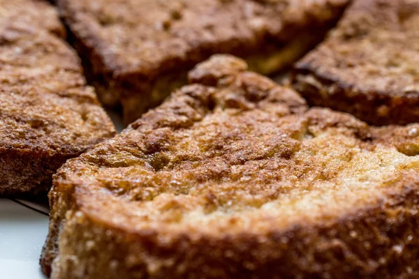 Türk yumurta ekmek / Yumurtali ekmek / Fransızca Tost.