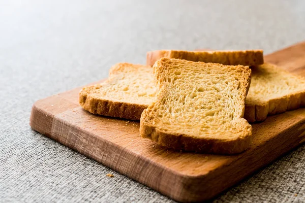 Bebeğim Vitamin ile ekmek / kızarmış tost ekmek. — Stok fotoğraf