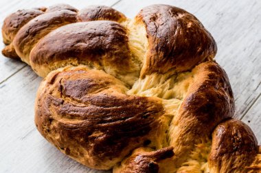 Tatlı ekmek örgülü / Paskalya Coregi veya Challah ekmek Şabat için