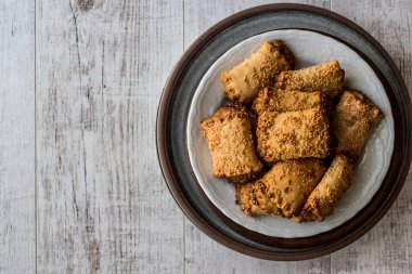 Tahini ve Susam ve Tahinli Corek 'li hamur işleri