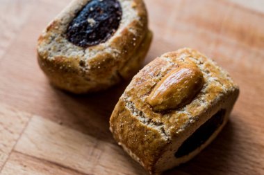 Mardin coregi / kulice tarihi ile meyve Yapıştır ve badem