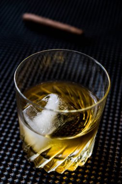 Puro ile kokteyl godfather 