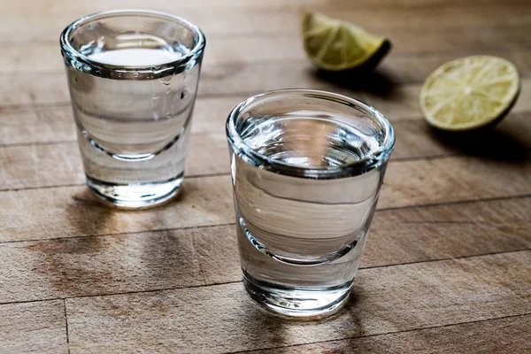 Mezcal tekila limon ve tuz