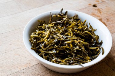 Zahter / salamura bitki kekik / zeytinci