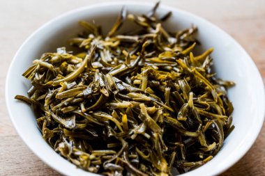 Zahter / salamura bitki kekik / zeytinci