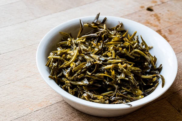 Zahter / salamura bitki kekik / zeytinci