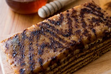 Tatlım kek ceviz ve karamel krem. 