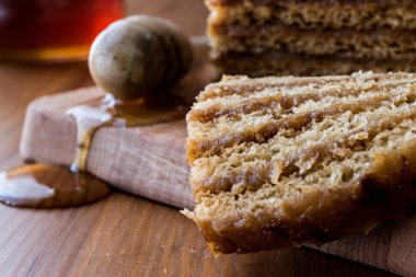 Tatlım kek ceviz ve karamel krem. 