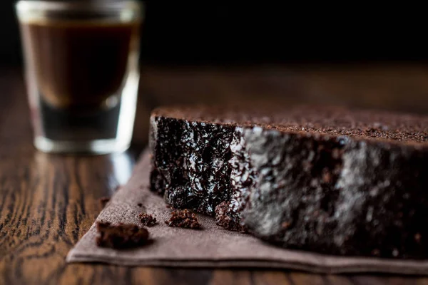 Espresso ile çikolatalı kek