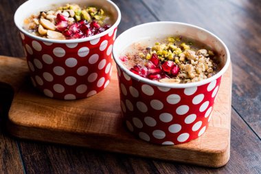 Türk geleneksel tatlı Aşure (Noah'ın puding)