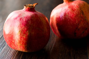 Olgun Pomegranare makro görünümü. 