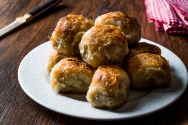 Bosnalı Borek kıyma ile / Bosnak tarifi