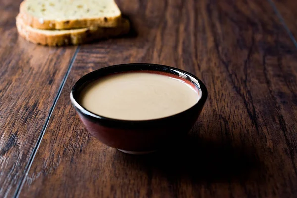 Turco Tahini Tahin Con Pan Cuchillo —  Fotos de Stock