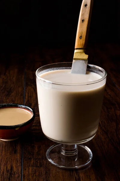 Milch Gemischt Mit Tahini Oder Tahin Tahinli Sut — Stockfoto