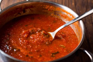 Domates sosu kaşık Metal Pan ile