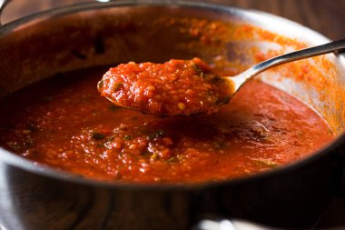 Domates sosu kaşık Metal Pan ile