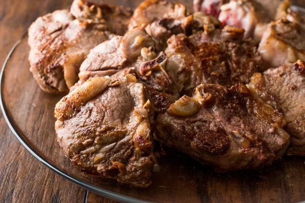 Carnes Cordeiro Tigela Vidro Superfície Madeira Escura — Fotografia de Stock