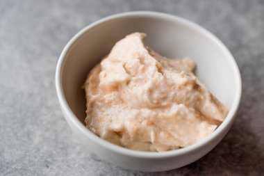 Balık yumurta Yapıştır Tarama yapılan havyar ile / Taramasalata