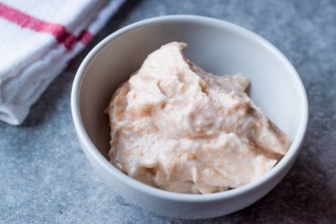 Balık yumurta Yapıştır Tarama yapılan havyar ile / Taramasalata