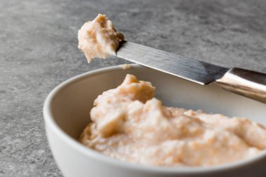 Balık yumurta Yapıştır Tarama yapılan havyar ile / Taramasalata