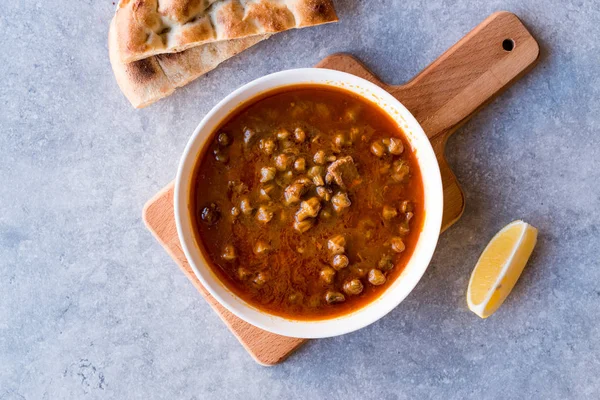 Hausgemachte Okra Suppe Gumbo Mit Brot — Stockfoto