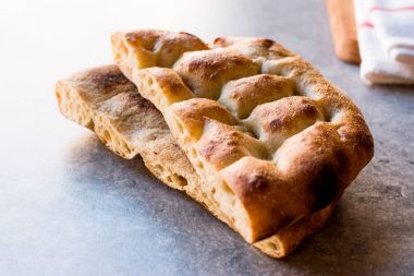 Turkish Ramadan Pita Bread / Ramazan Pidesi