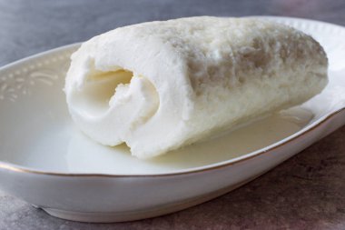 Kaymak / Türk kahvaltı için tereyağı krema