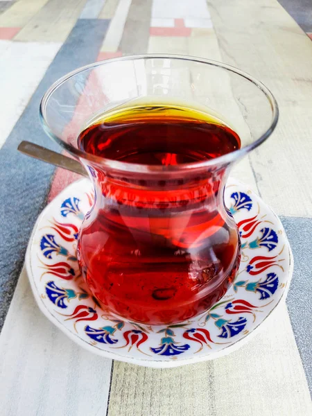 Copo de chá turco tradicional — Fotografia de Stock