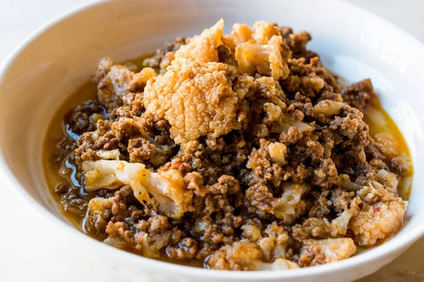 Türk gıda Lida Karnabahar / karnabahar ile kıyılmış et.