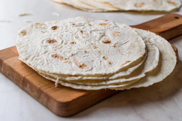 Hausgemachte mexikanische Tortillas für Tostada — Stockfoto