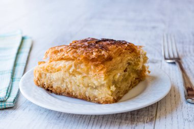 Karadeniz tatlı Laz tarifi / börek veya Burek