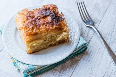 Karadeniz tatlı Laz tarifi / börek veya Burek
