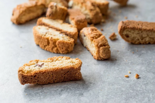 Biscotti / Cantuccini Biscuits aux amandes / Shortbread . — Photo