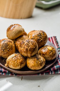 Kara kimyon ve susam tohumlu ev yapımı Türk Pastaları. Geleneksel Organik Gıda.