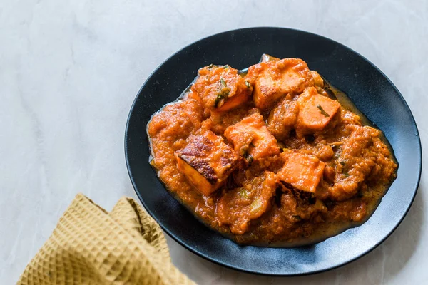 Indian Food Paneer Butter Tikka Masala / Cheese Cottage Curry. Tradycyjna żywność ekologiczna. — Zdjęcie stockowe