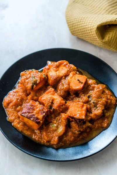 Indian Food Paneer Butter Tikka Masala / Cheese Cottage Curry. Tradycyjna żywność ekologiczna. — Zdjęcie stockowe