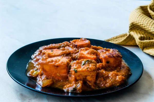 Indian Food Paneer Butter Tikka Masala / Cheese Cottage Curry. Organic Traditional Food. — Stock Photo, Image