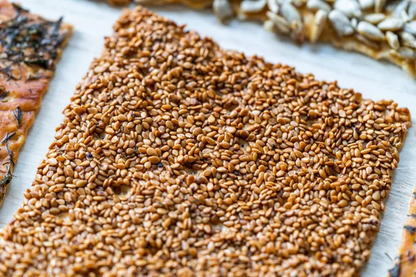 Turkish Homemade Snacks Biscuit Sunflower Seeds Sesame Dill Crispy Yaprak — Stok Foto
