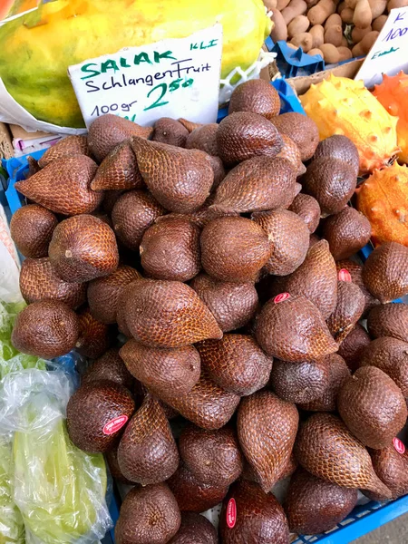 Salak Fruits Market Bazaar Sale Schlangen 有機食品 — ストック写真