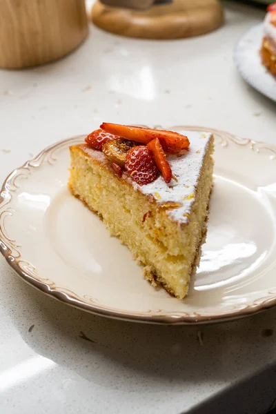 Homemade Victoria Sponge Cake Slice Strawberry Dried Lemon Slices Powdered — Stock Photo, Image