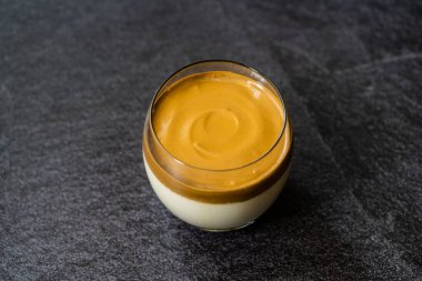 Dalgona Kahve / Kremalı Fluffy ve Moda Anında Granulated Kahve Tozu. Kore Granulate İçeceği.