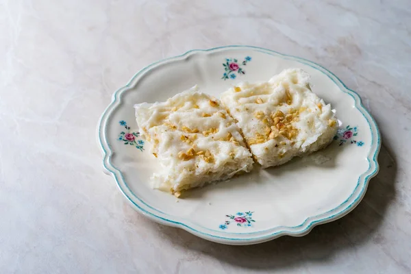 Традиционный Турецкий Рамаданский Десерт Гуллак Изготавливается Гуллака Рисовой Вафли Рисовой — стоковое фото