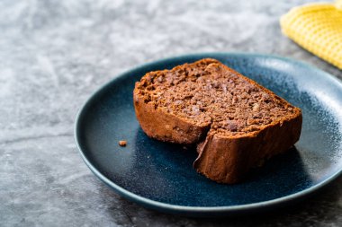 Sağlıklı Organik Ev Yapımı Vegan Tatlısı Böbrek Fasulyeli Meksikalı Brownie. Glütensiz ve şekersiz. Yemeye hazır..
