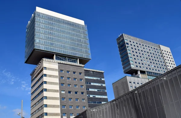 Oficinas de arquitecturaS finanzas apartamentos hoteles , —  Fotos de Stock