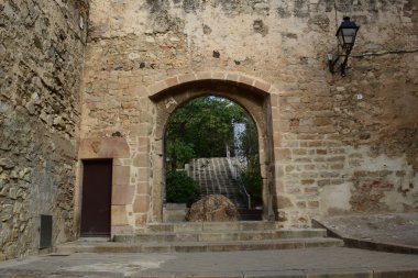 Ortaçağ kilise mimari Tapınağı